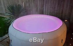 LAY-Z-SPA Paris Hot Tub Fantastic condition Led Lights Brand new 2020 pump