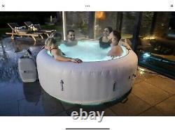 NEW Lay Z Spa PARIS 2021 4-6 Person Hot Tub Spa LED Lights Freeze Shield Hawaii