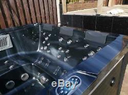New Palm Spas Elise Luxury Hot Tub Spa 6 Seats American Balboa Music Led Lights