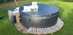 Soft tub hot tub. Never used condition! Gorgeous 6 person, jets, leds. 5k